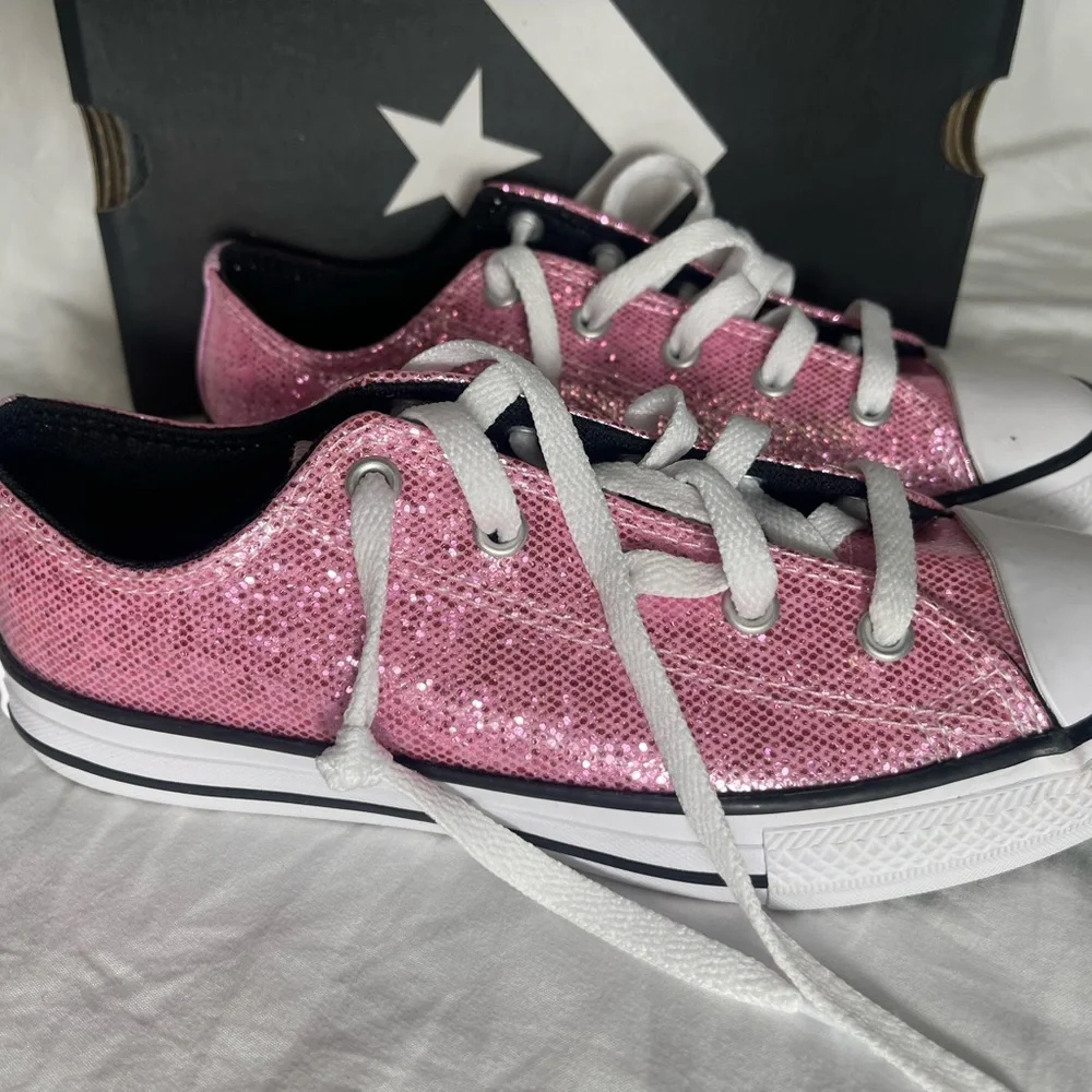 New converse size 3‎ girls youth pink glitter sneakers shoes